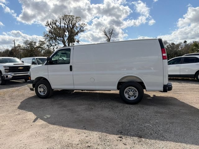 New 2026 Chevrolet Express 2500 w/ Driver Convenience Package RWD image 6