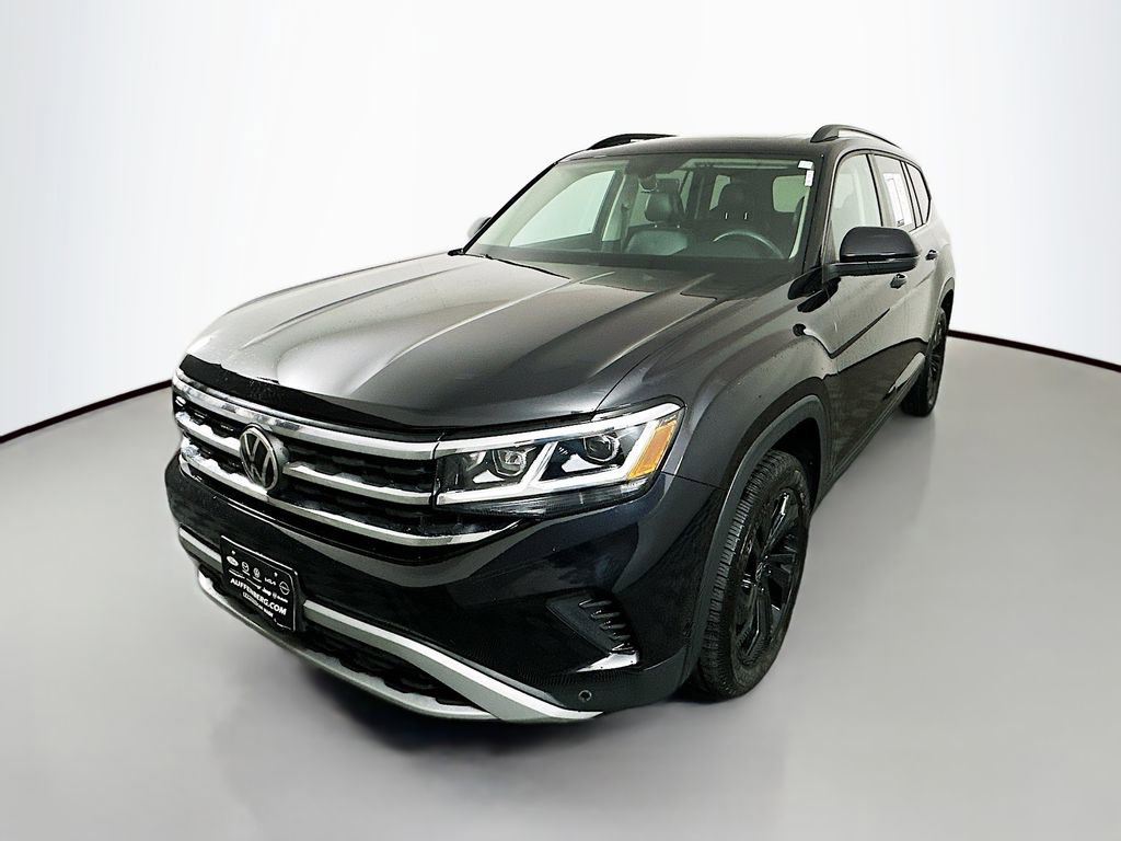 Used 2022 Volkswagen Atlas SE image 3