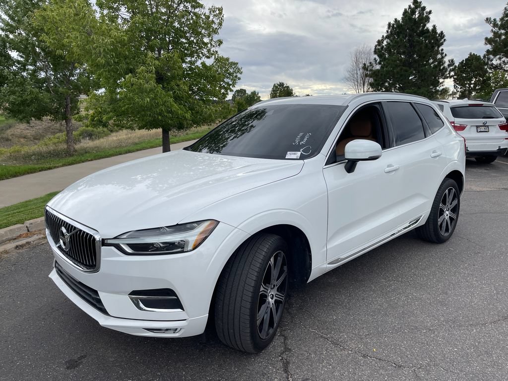 Used 2020 Volvo XC60 T5 Inscription w/ Protection Package Premier AWD/4WD image 2