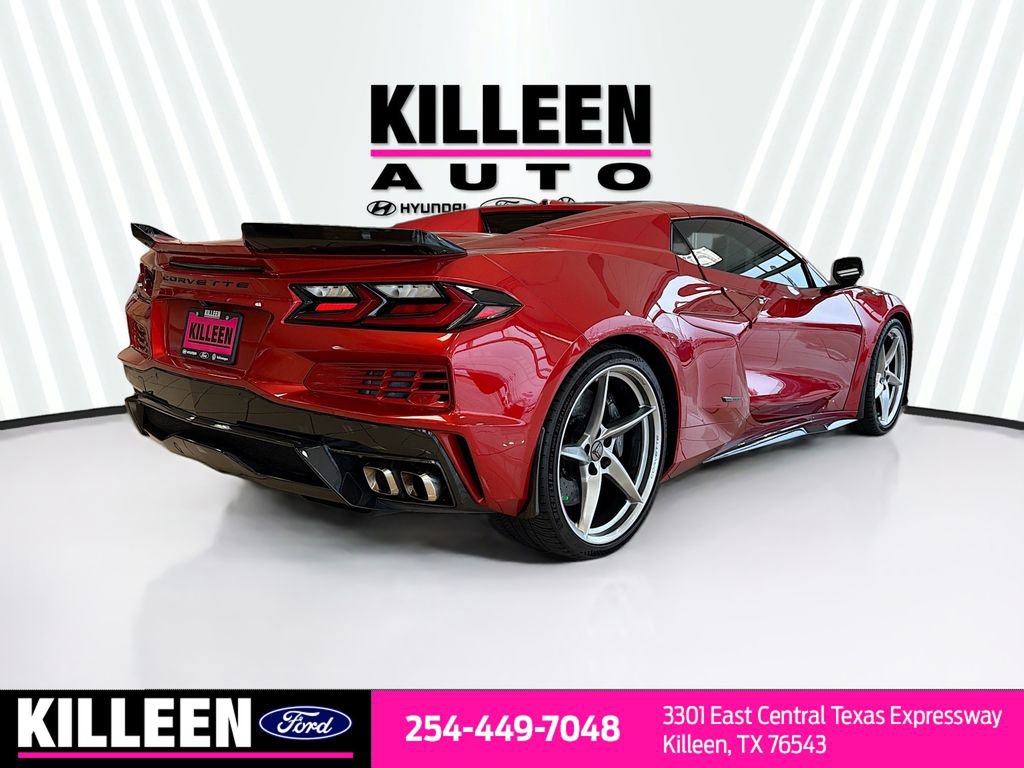 Used 2025 Chevrolet Corvette E-Ray AWD/4WD image 8