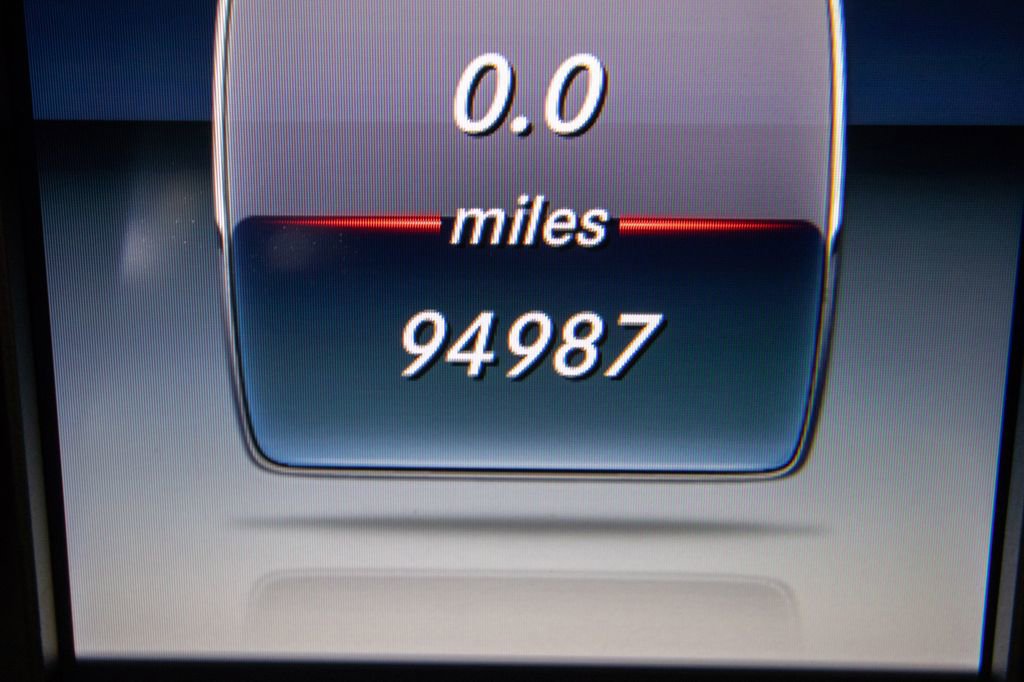 Used 2016 Mercedes-Benz C 300 Sedan image 18