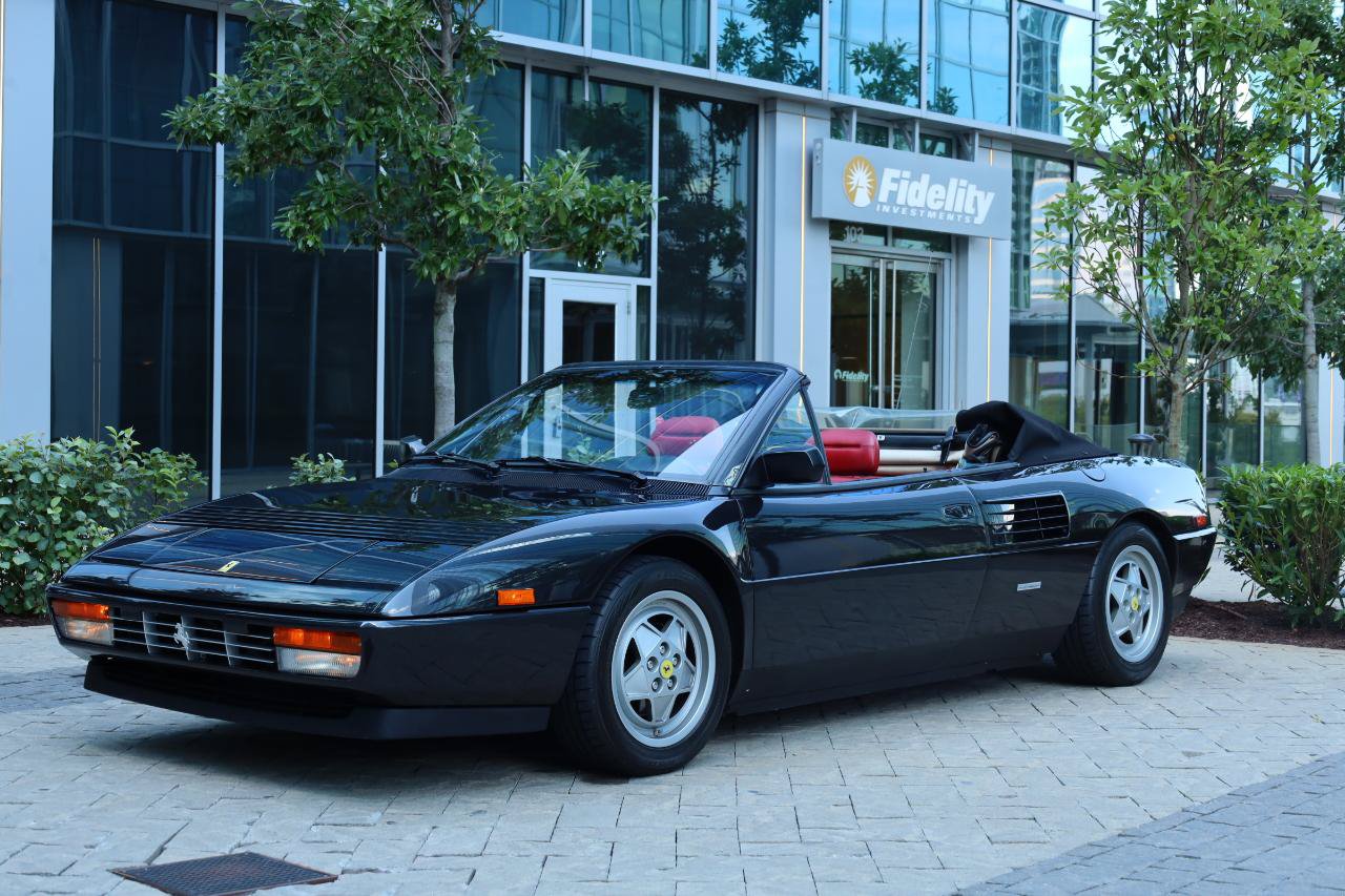 Used 1989 Ferrari Mondial T Cabriolet RWD image 86