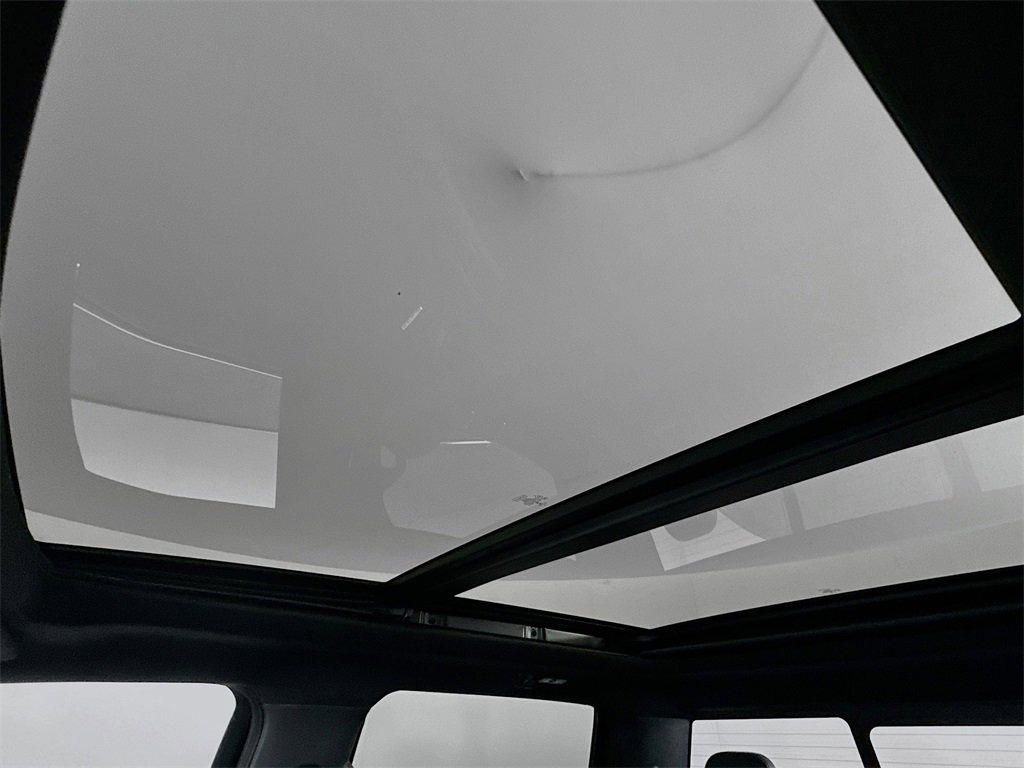 Used 2021 Ford F350 Platinum image 14