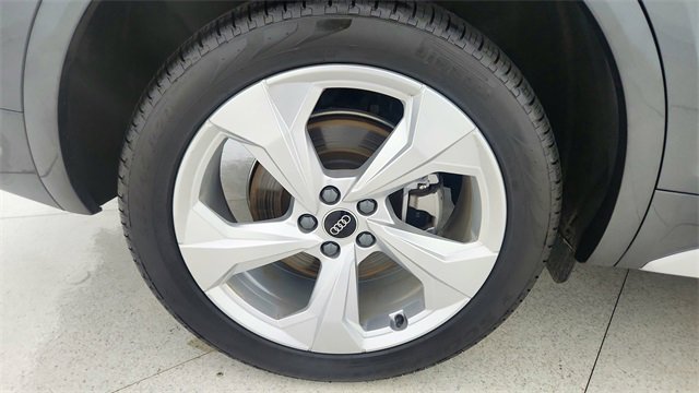 Used 2024 Audi Q5 2.0T Premium Plus w/ Premium Plus Package image 56