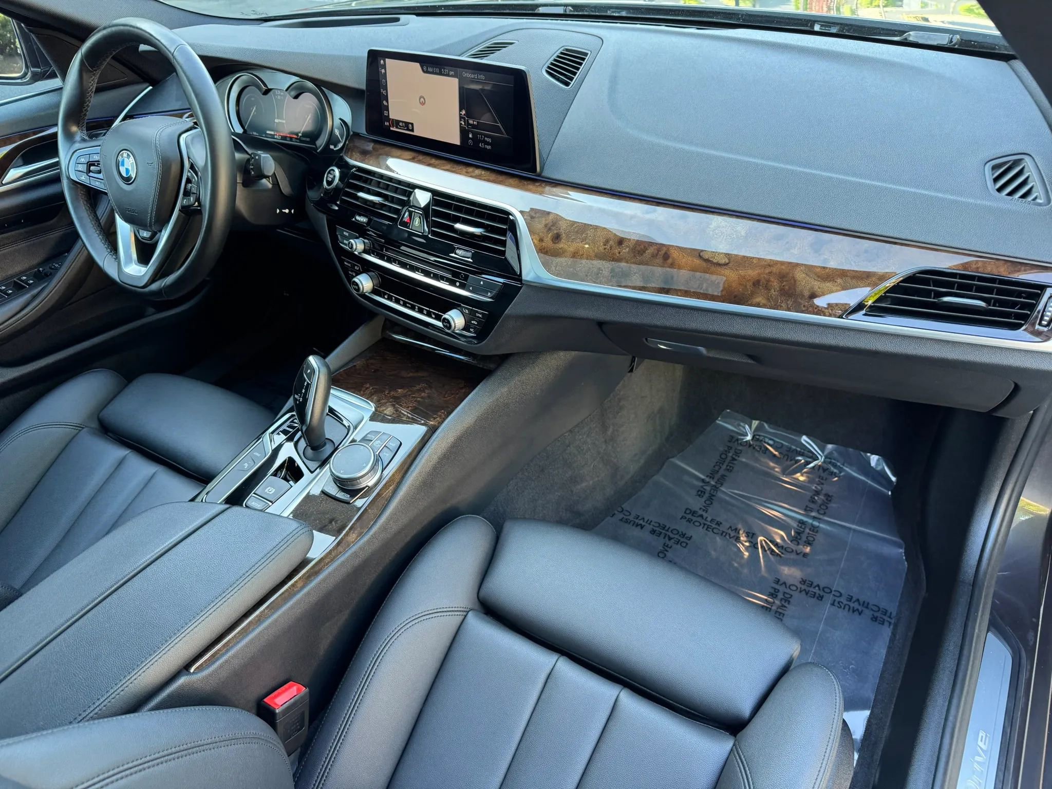 Used 2019 BMW 530e xDrive AWD/4WD image 21