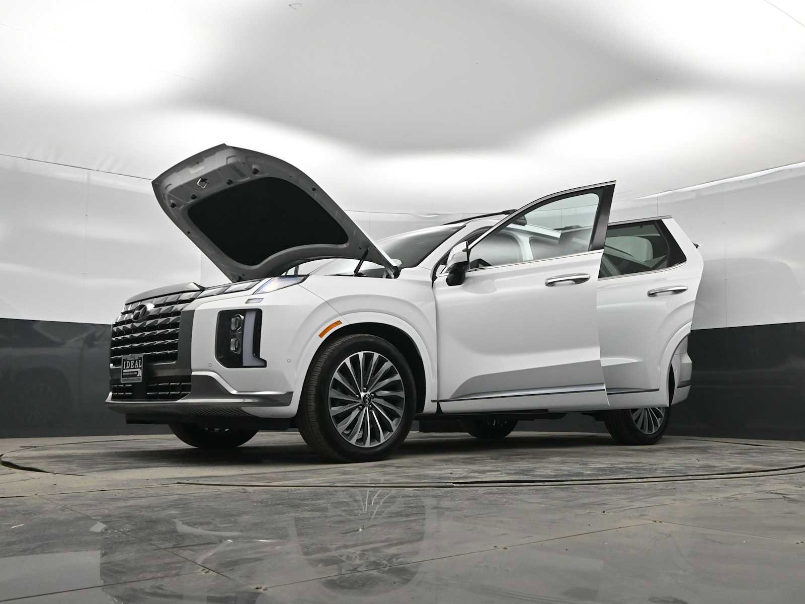 Used 2025 Hyundai Palisade Calligraphy image 41