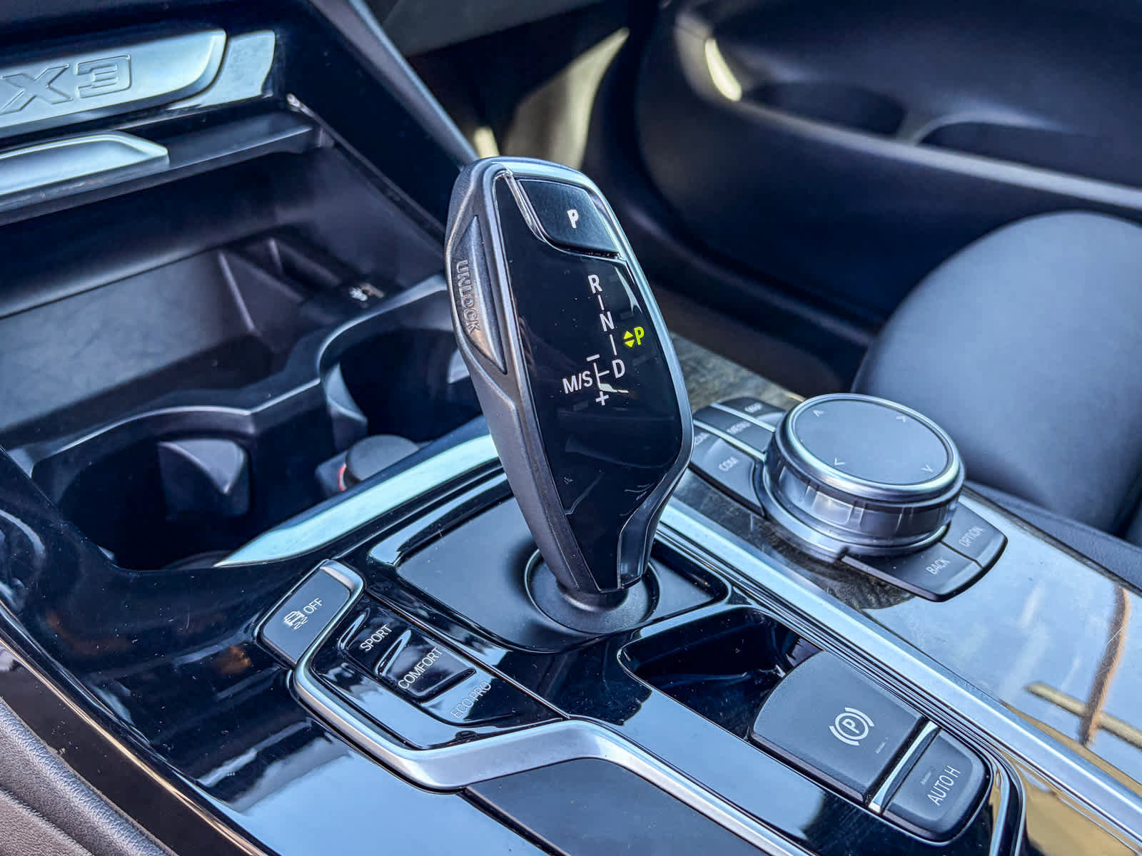 Used 2019 BMW X3 sDrive30i w/ Premium Package image 18