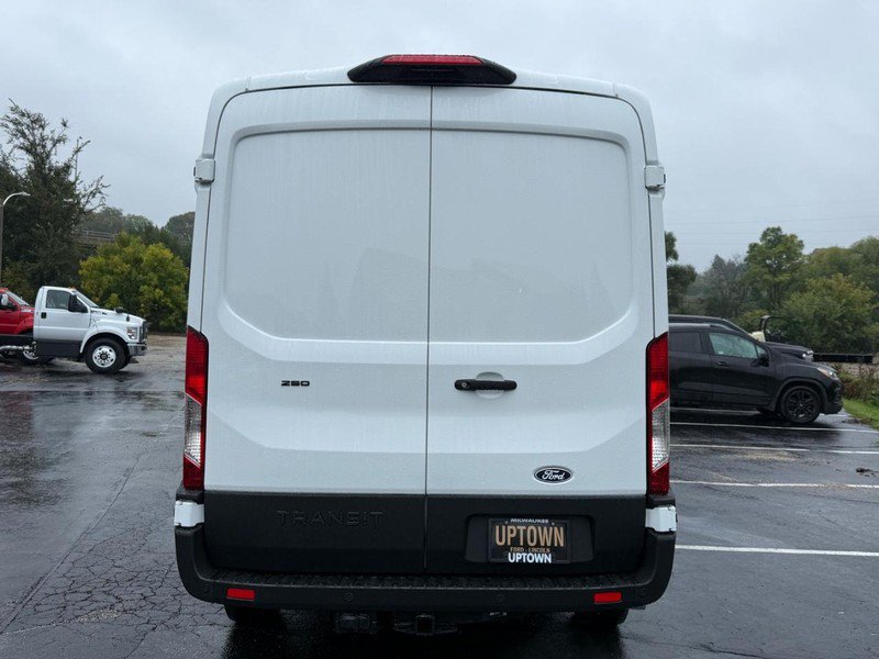 New 2027 Ford Transit 250 148 Medium Roof RWD image 5