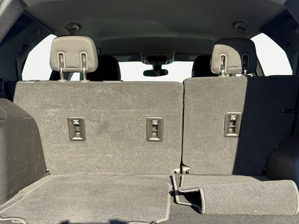 Used 2018 Chevrolet Equinox LT image 16