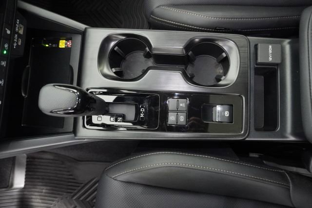 Certified 2026 Subaru Outback Limited image 30