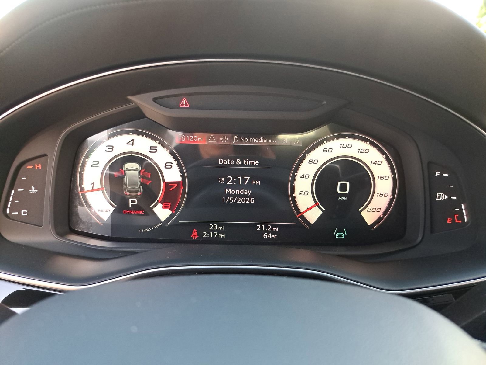 New 2025 Audi RS Q8 performance image 20