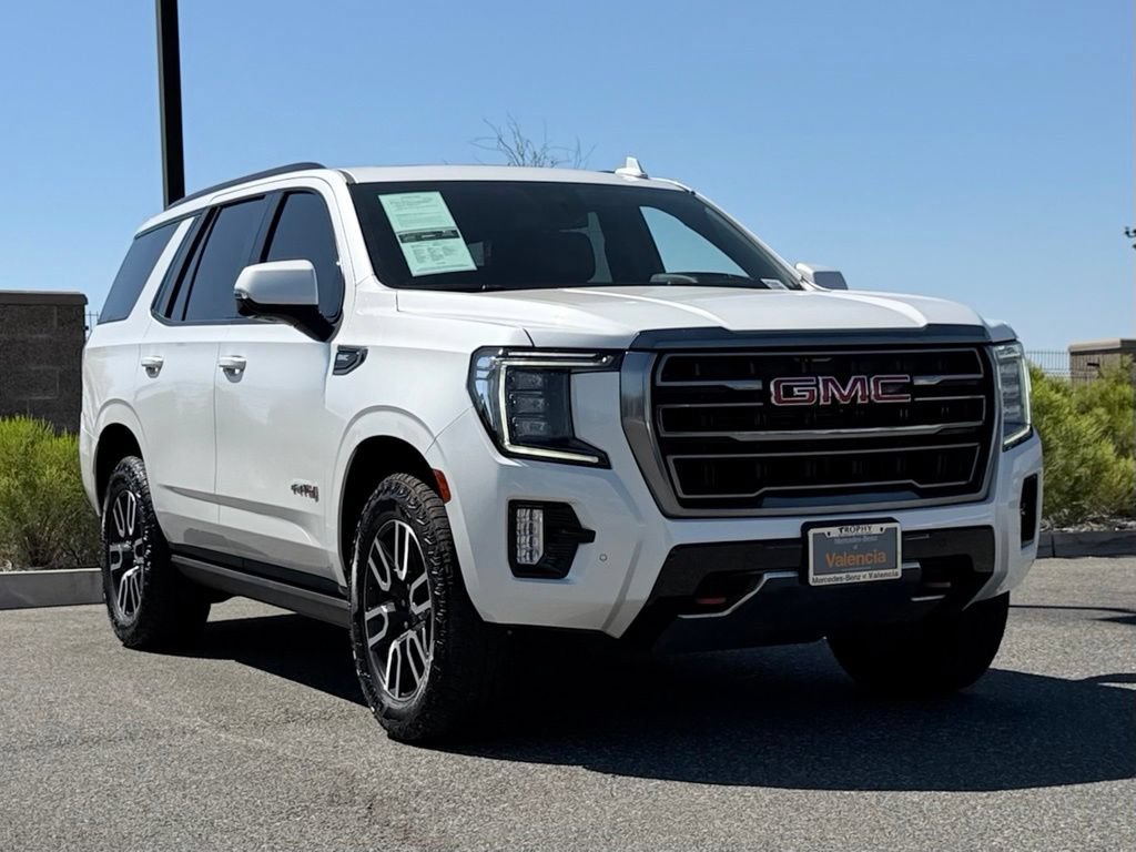 Used 2023 GMC Yukon AT4 w/ AT4 Premium Package AWD/4WD image 6