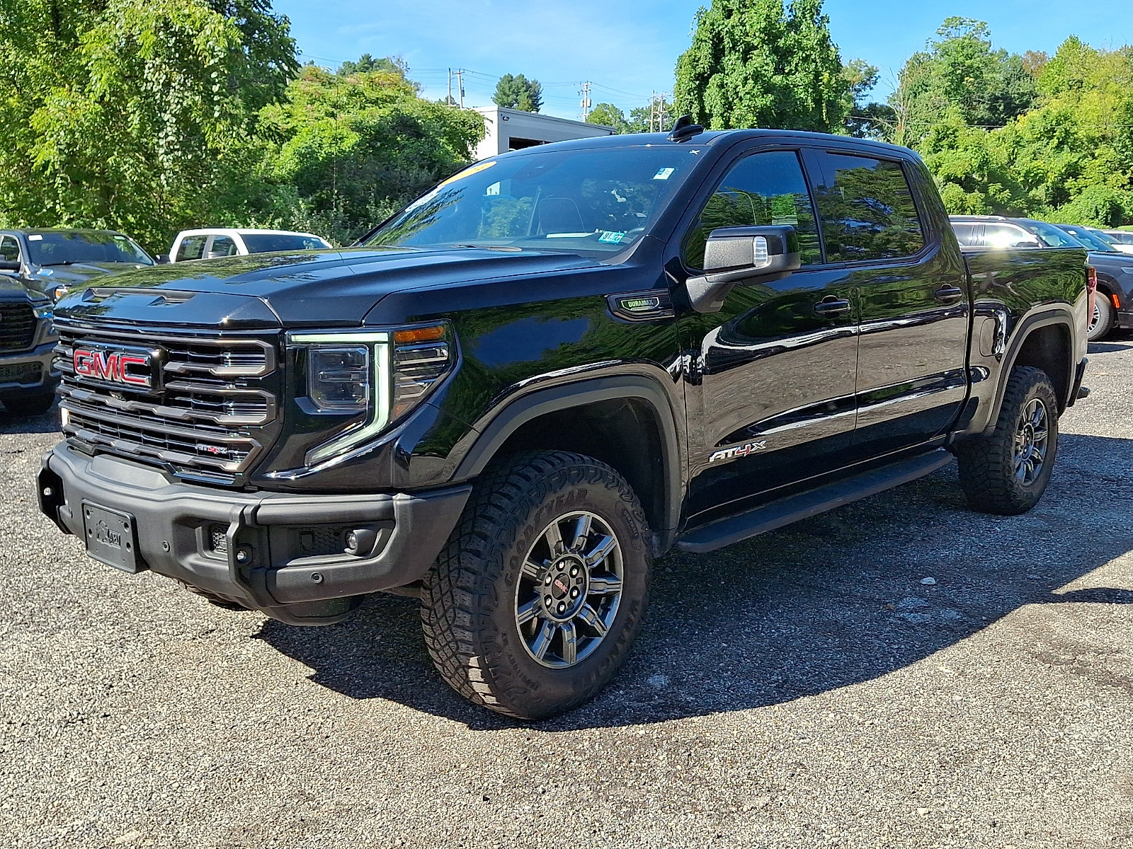Used 2024 GMC Sierra 1500 AT4X AWD/4WD image 3