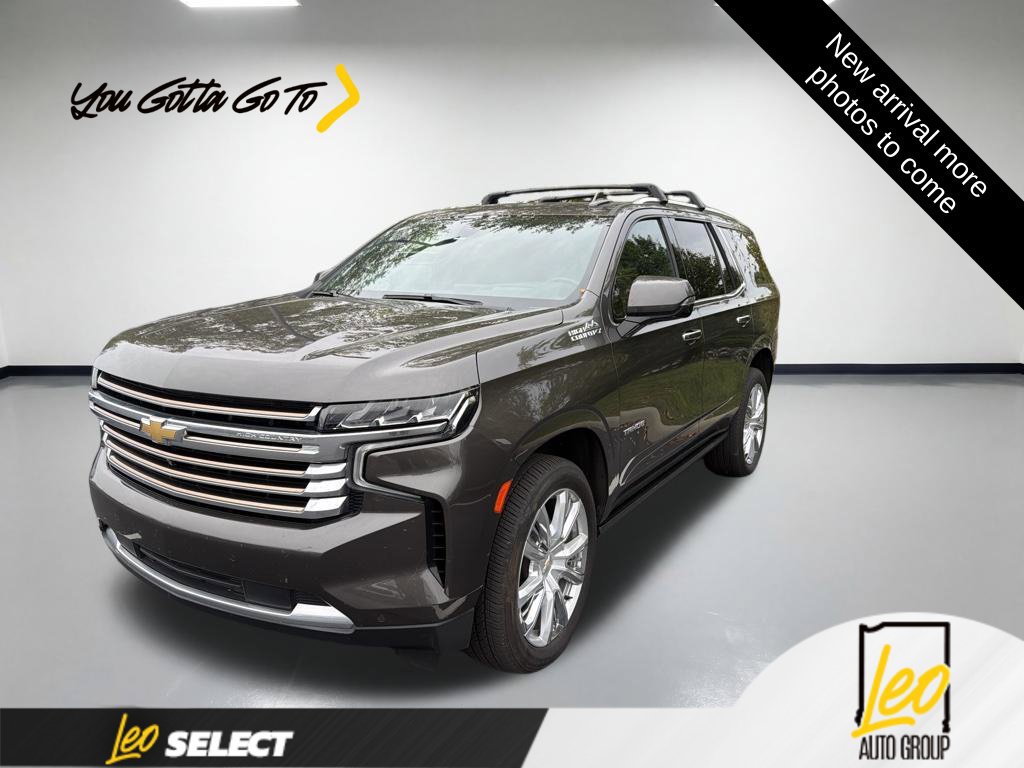 Used 2021 Chevrolet Tahoe High Country w/ Premium Package AWD/4WD image 1