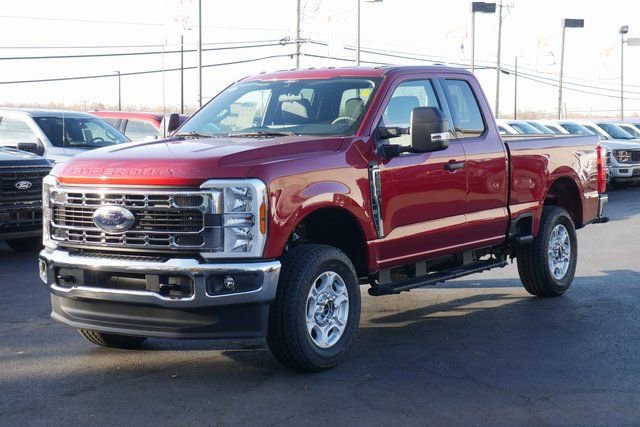 New 2026 Ford F250 XLT w/ FX4 Off-Road Package AWD/4WD image 6
