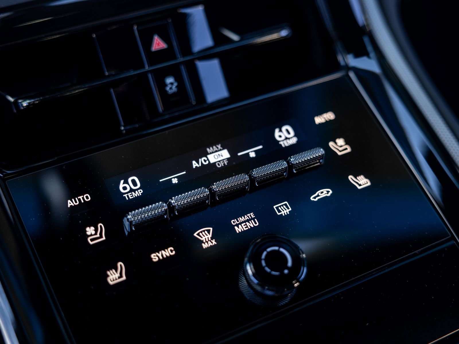 Certified 2025 Porsche Panamera RWD image 59