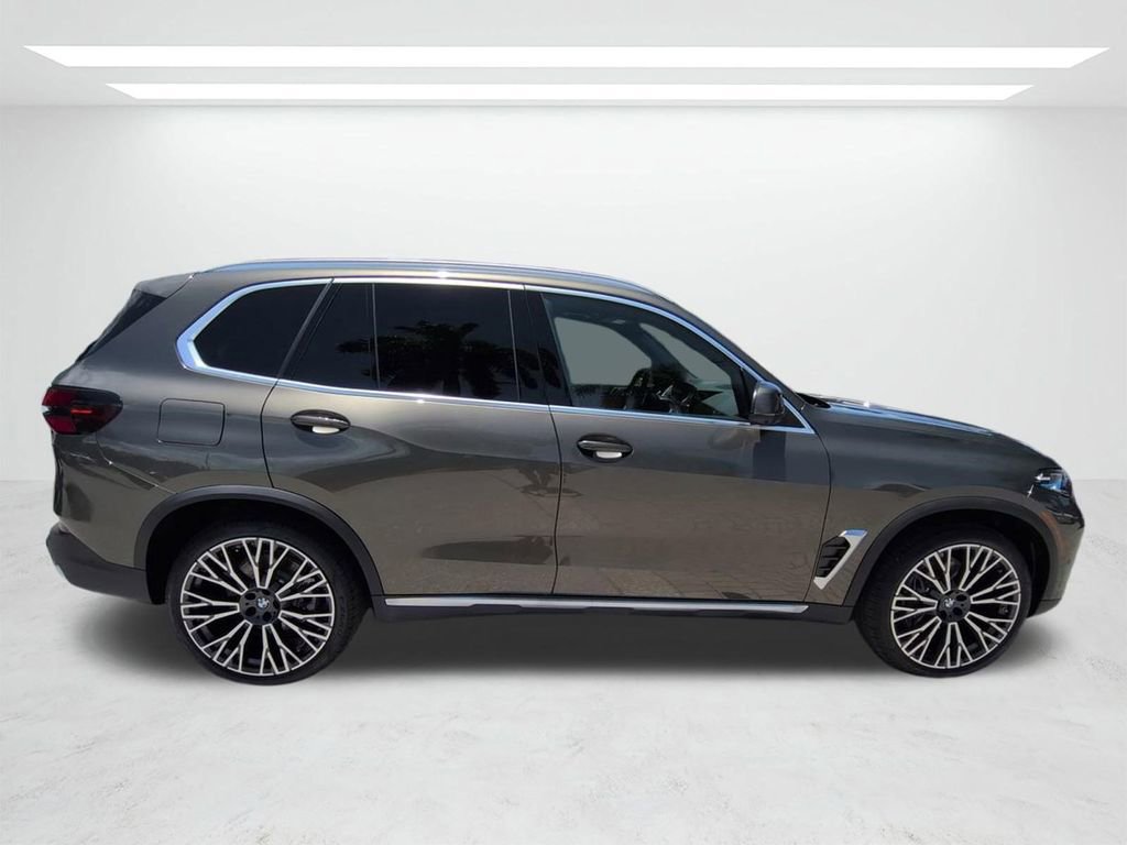 New 2026 BMW X5 sDrive40i w/ Climate Comfort Package RWD image 3