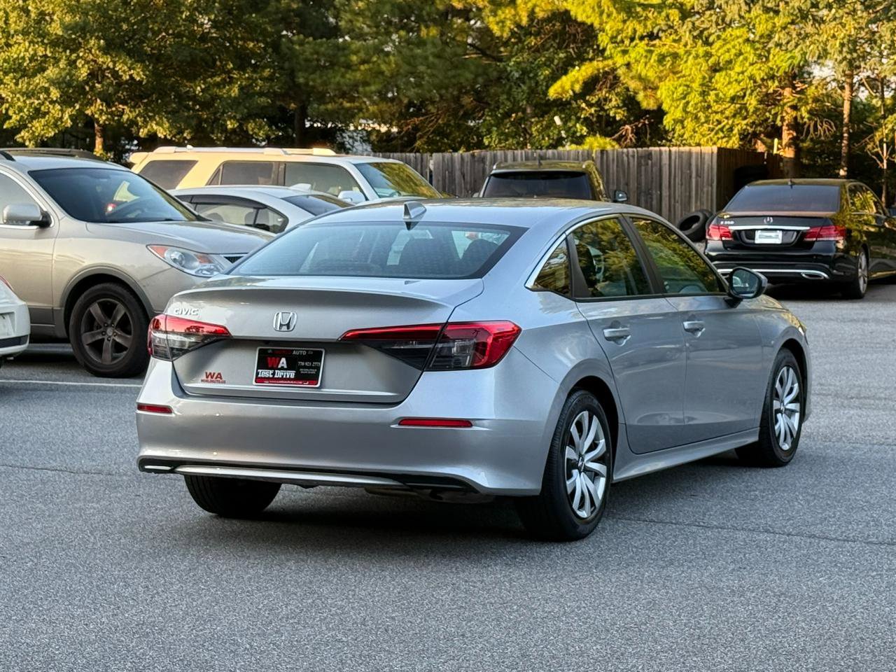Used 2022 Honda Civic LX image 4