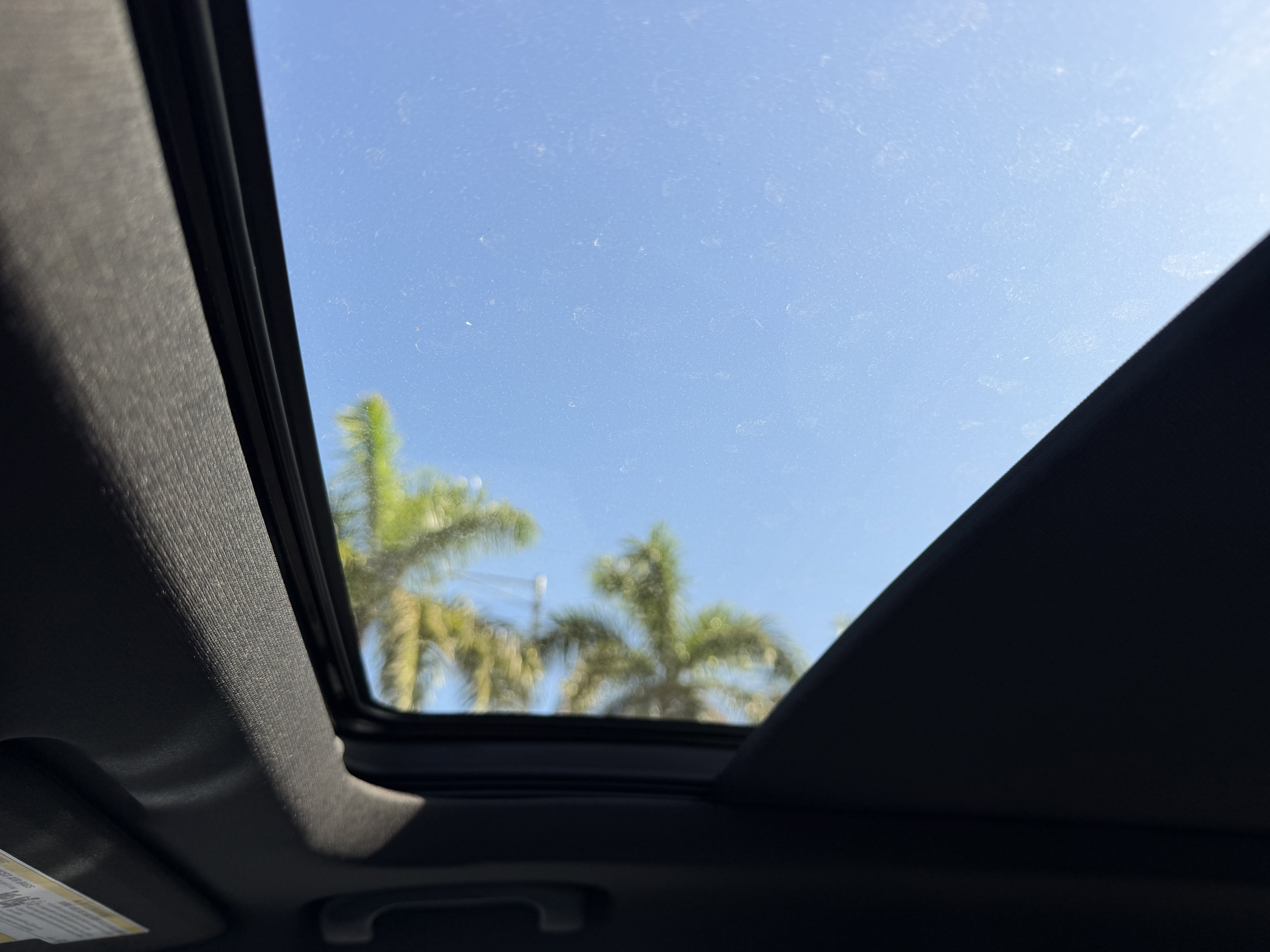 Used 2019 Cadillac XT4 Sport w/ Cold Weather Package image 18