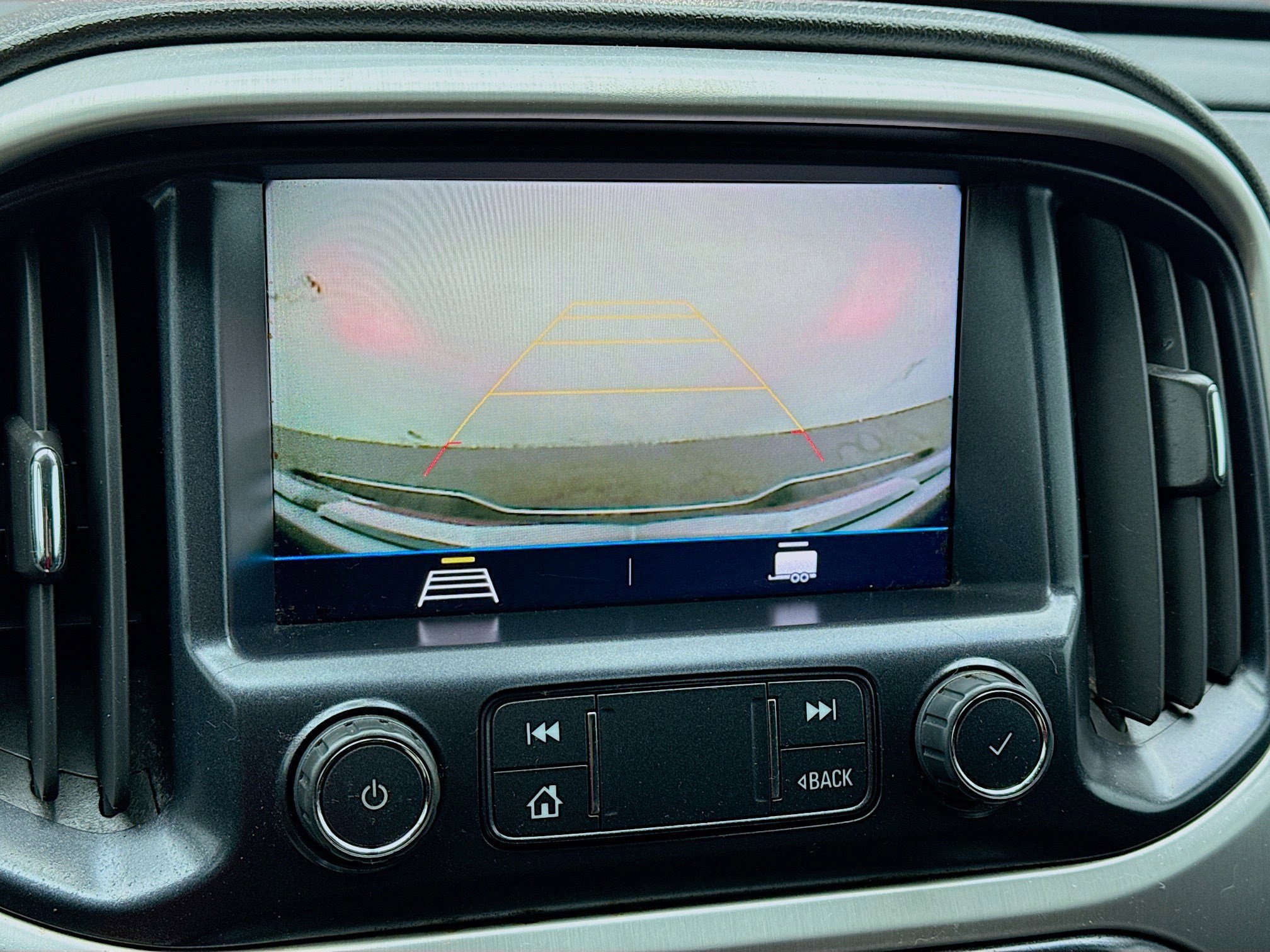 Used 2022 GMC Canyon Elevation w/ Trailering Package image 10