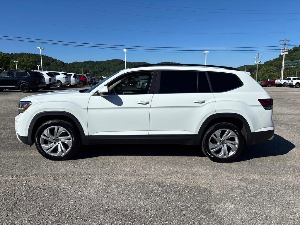 Used 2021 Volkswagen Atlas SE FWD image 2