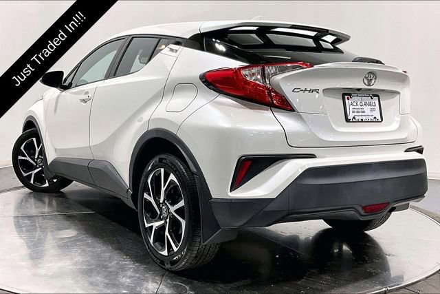 Used 2018 Toyota C-HR XLE FWD image 9