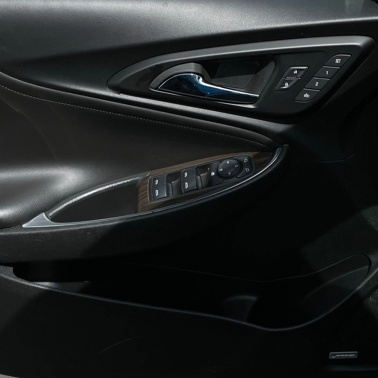 Used 2024 Chevrolet Malibu LT image 21