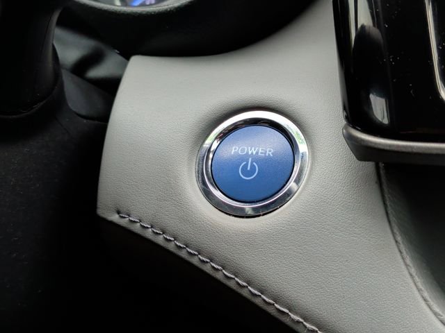 Used 2022 Toyota Highlander LE AWD/4WD image 21