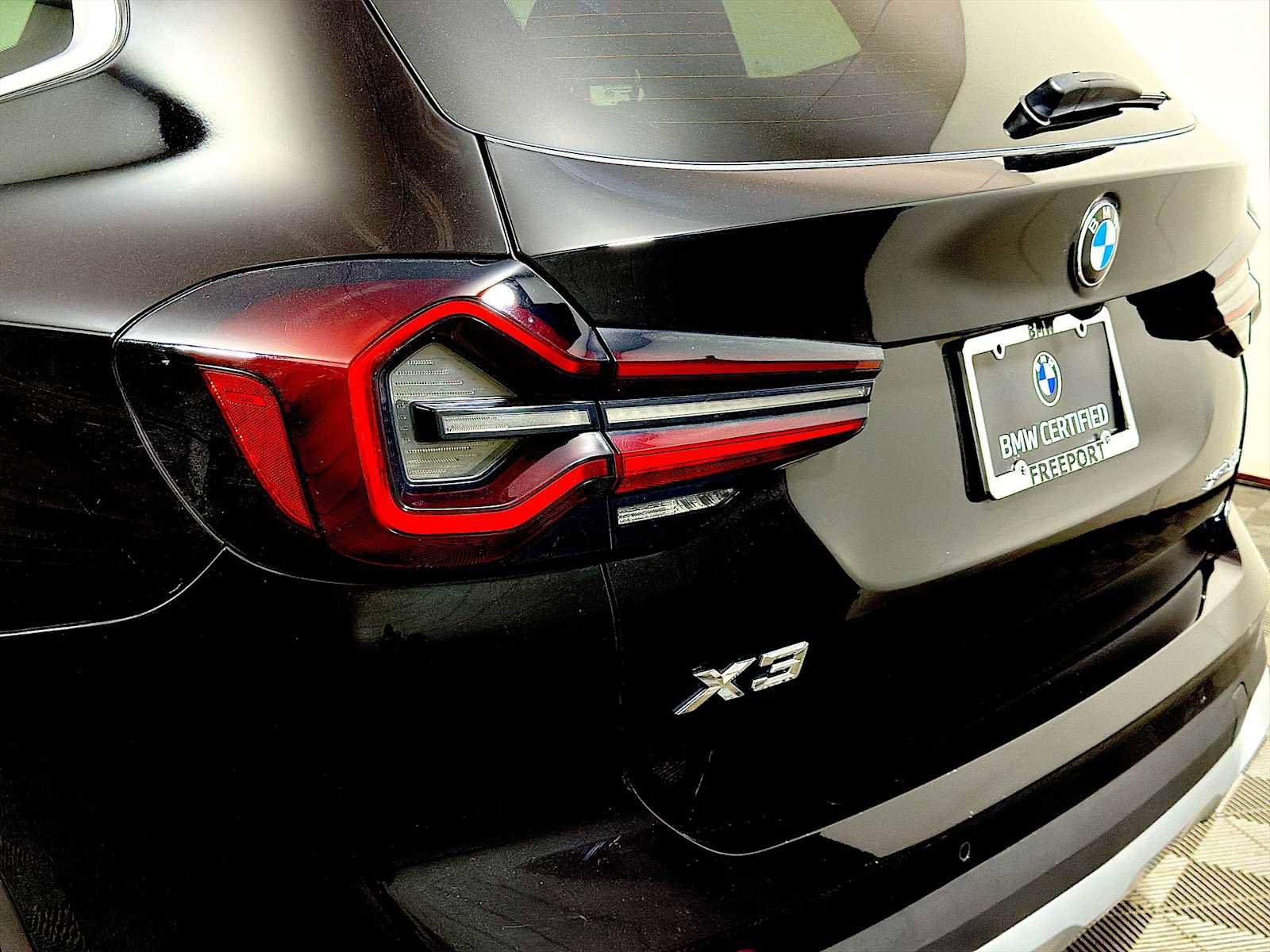 Certified 2024 BMW X3 xDrive30i w/ Convenience Package image 28