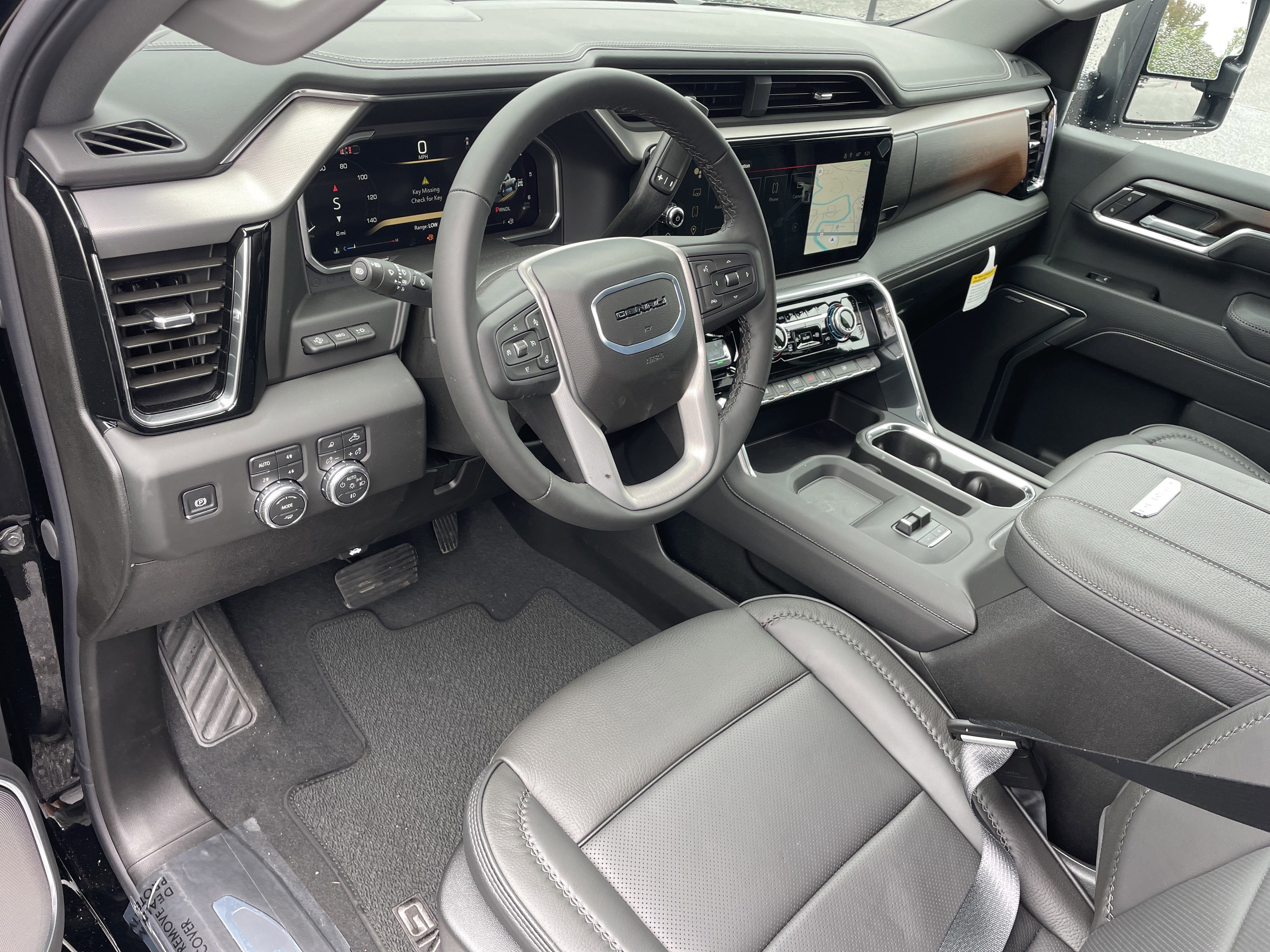 New 2026 GMC Sierra 3500 Denali w/ Denali Reserve Package image 11