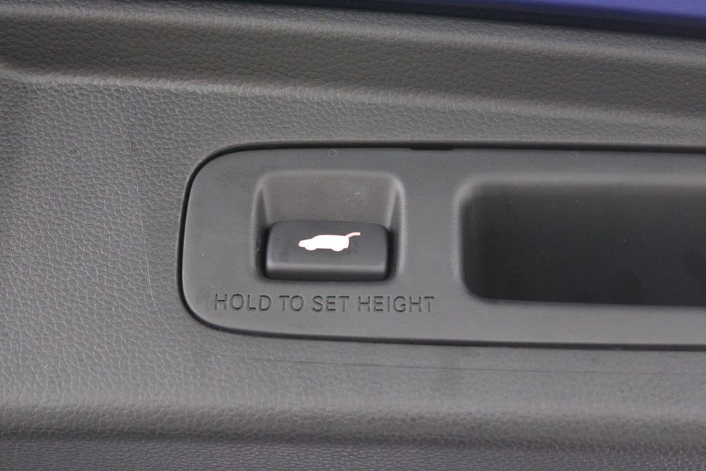 Used 2025 Honda CR-V EX-L image 15