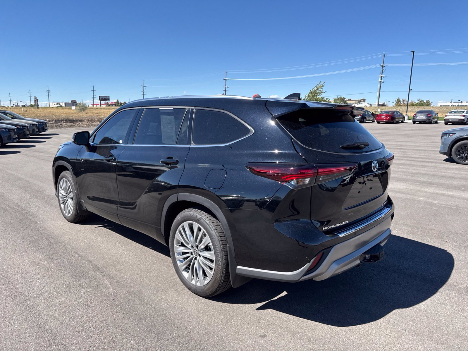 Used 2026 Toyota Highlander Platinum AWD/4WD image 5