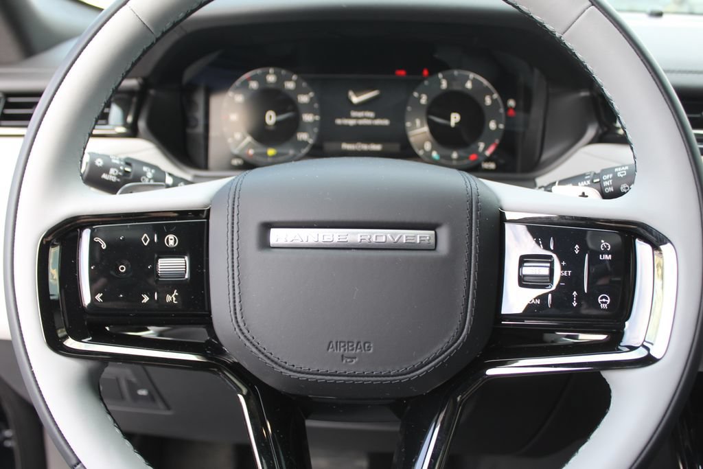 New 2026 Land Rover Range Rover Velar Dynamic SE AWD/4WD image 14
