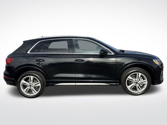 Used 2022 Audi Q3 2.0T Premium Plus w/ Premium Plus Package image 6