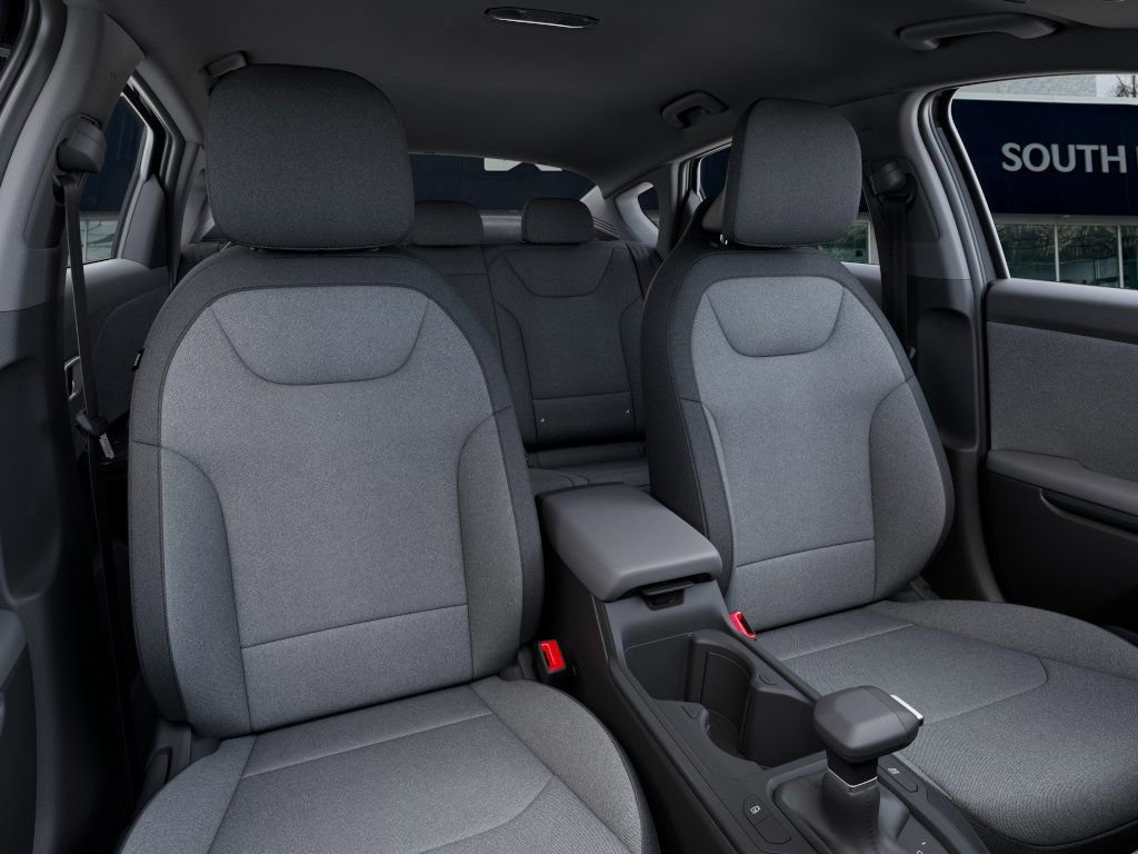 New 2026 Kia K4 LXS image 15