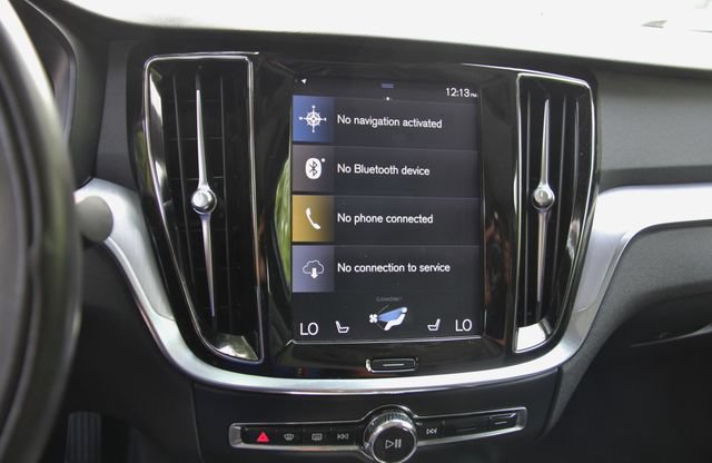 Used 2020 Volvo S60 T5 Momentum FWD image 27