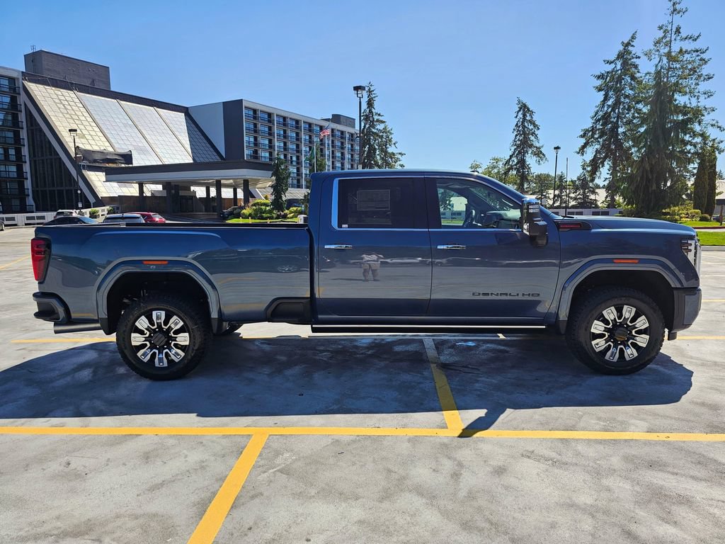 New 2026 GMC Sierra 2500 Denali w/ Max Trailering Package AWD/4WD image 6