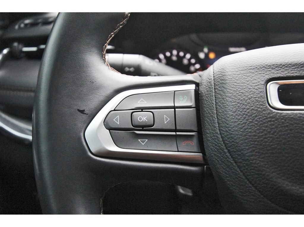 Used 2022 Jeep Compass Limited AWD/4WD image 18