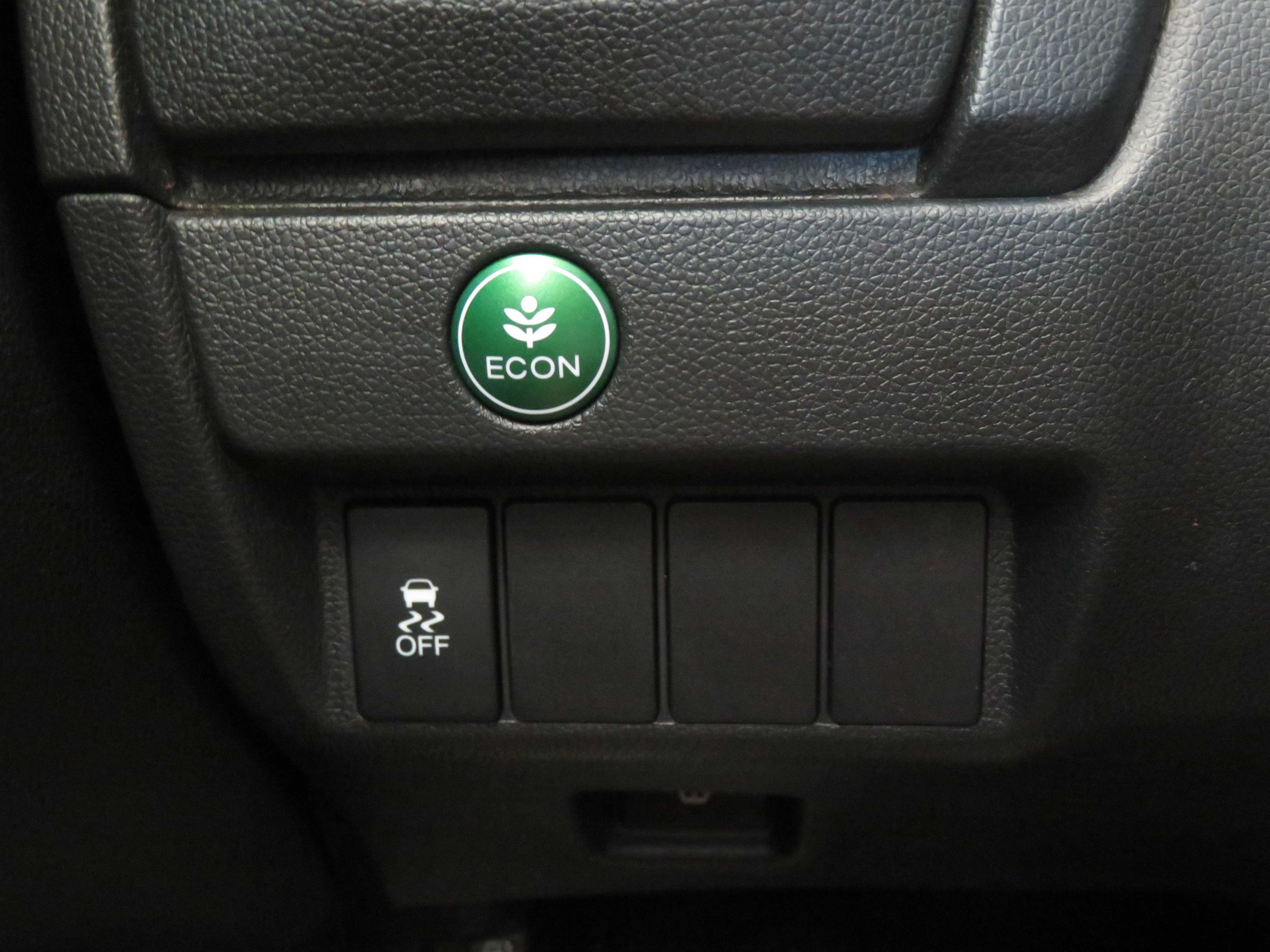 Used 2015 Honda Fit EX-L image 32