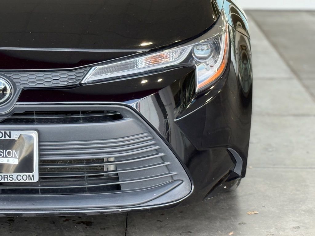 Used 2024 Toyota Corolla LE image 5