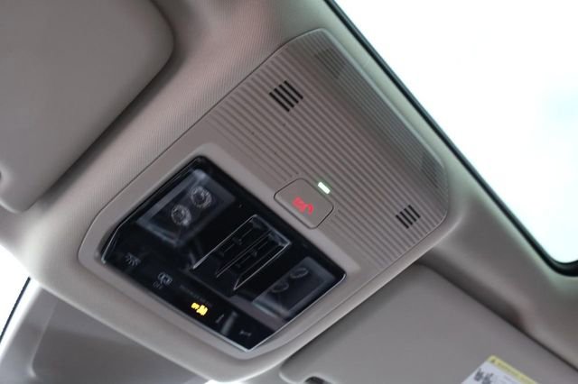 New 2026 Volkswagen Atlas SEL Premium R-Line image 22