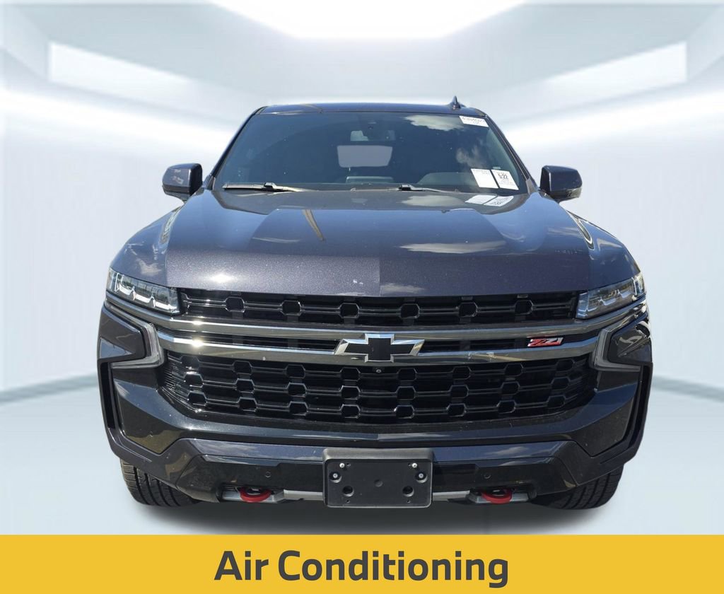 Used 2022 Chevrolet Suburban Z71 w/ Luxury Package image 15