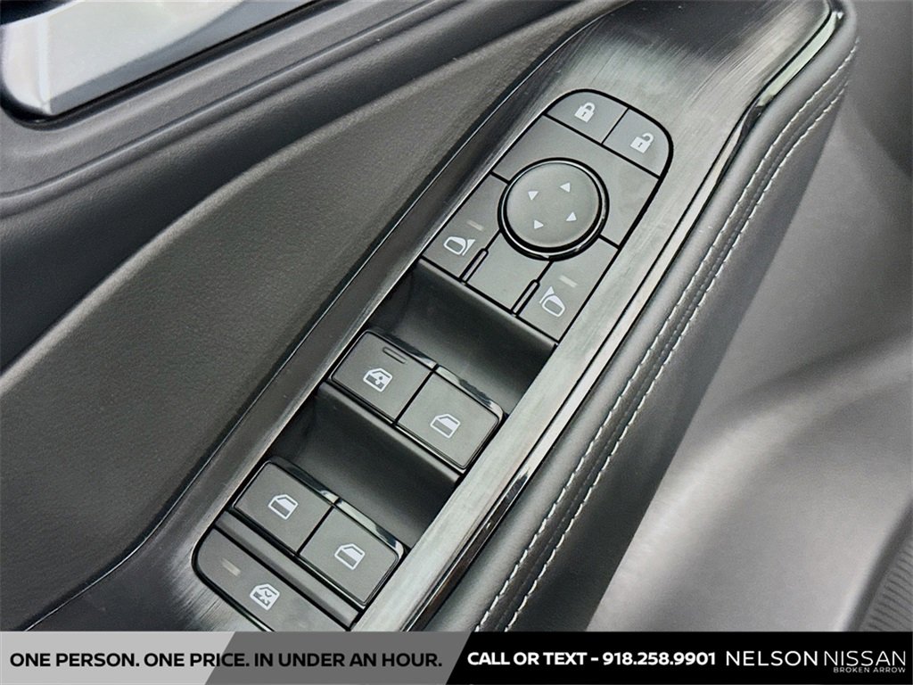 New 2026 Nissan Rogue SV image 17