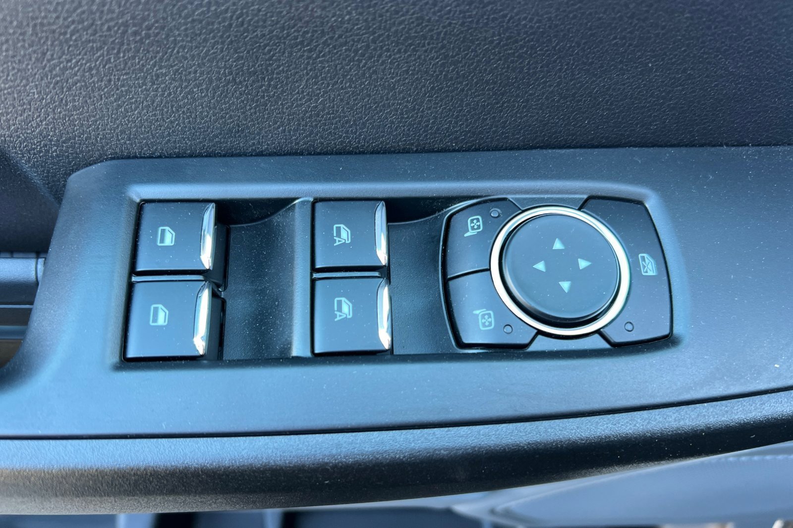 New 2026 Ford F350 XL w/ XL Chrome Package image 11