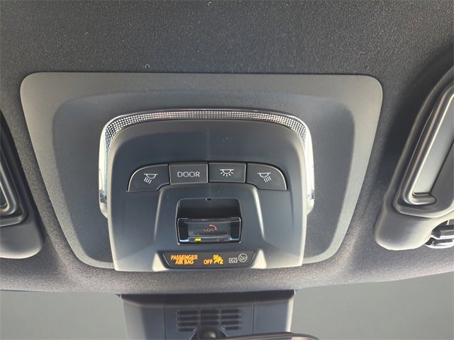 Used 2026 Toyota Corolla SE w/ SE Package image 33