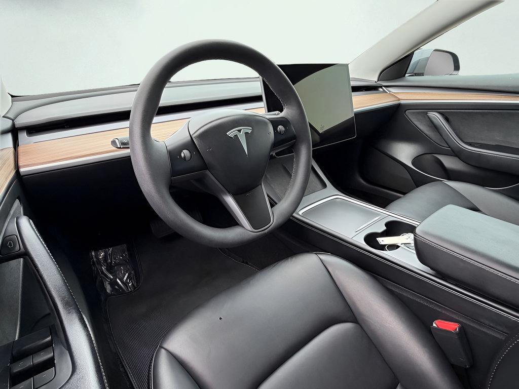 Used 2021 Tesla Model 3 Standard Range Plus RWD image 14