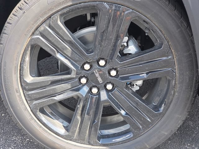New 2026 GMC Acadia Elevation w/ Black Edition AWD/4WD image 13