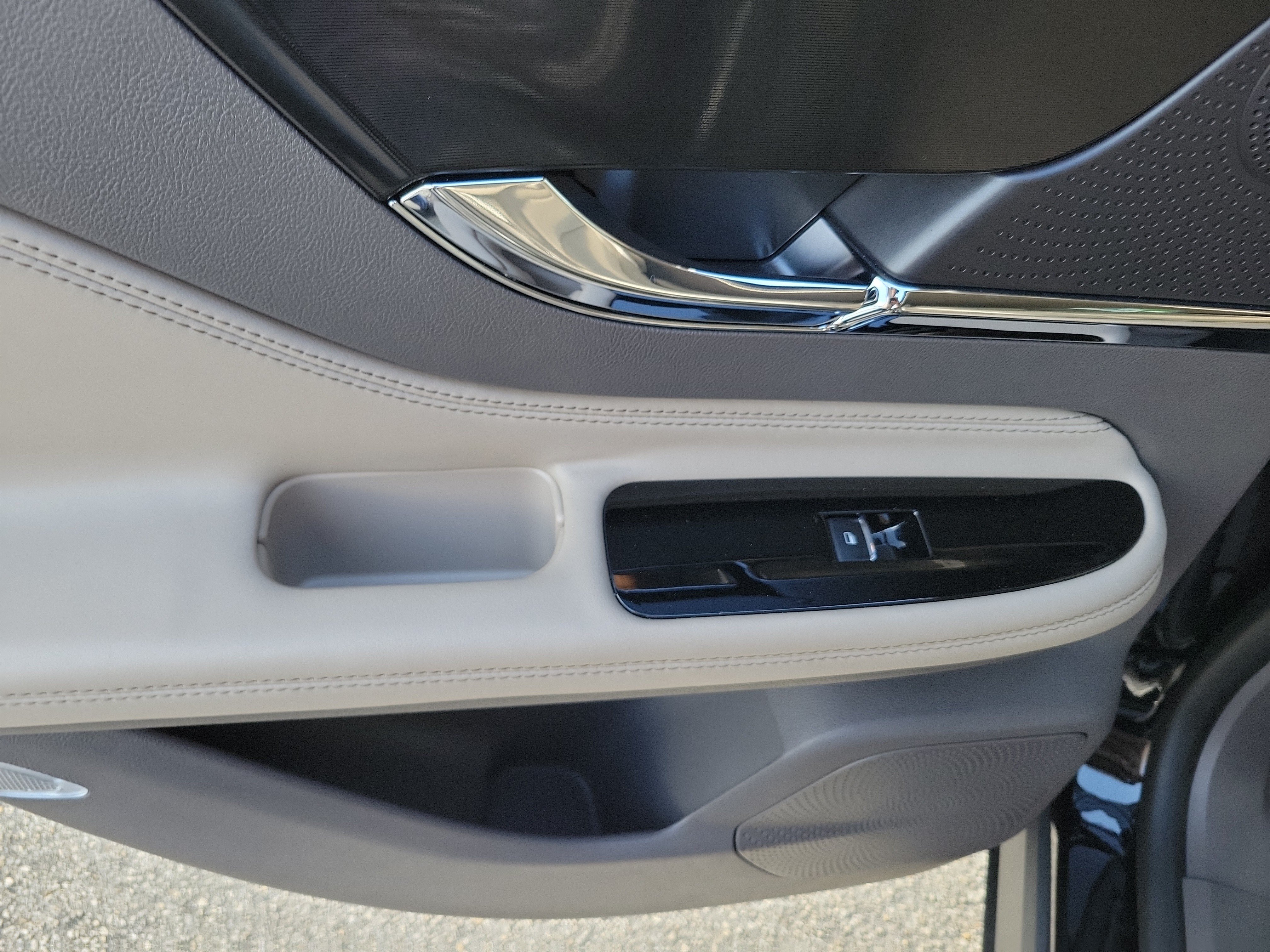 Certified 2023 Lincoln Corsair FWD image 7
