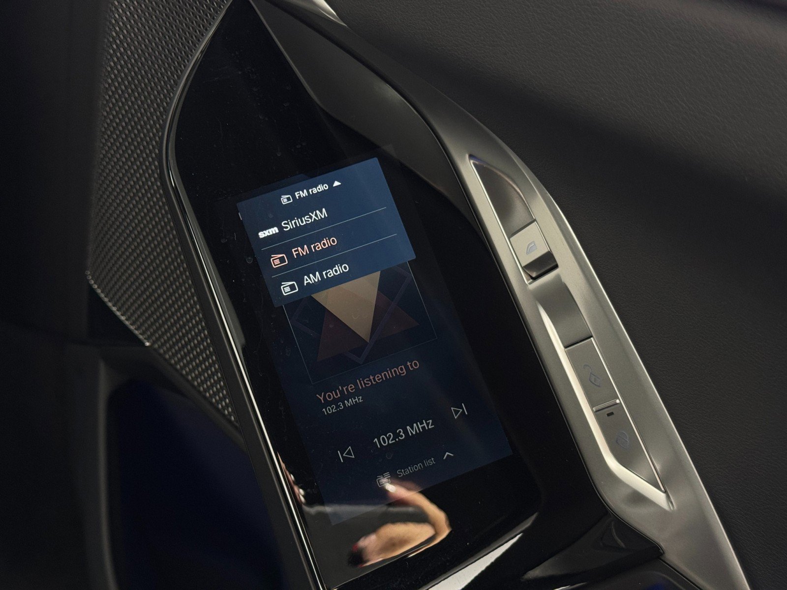 Used 2024 BMW 740i w/ Premium Package 2 image 43