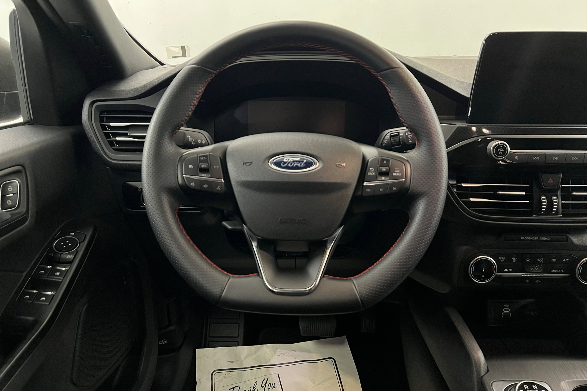 Used 2025 Ford Escape ST-Line image 13